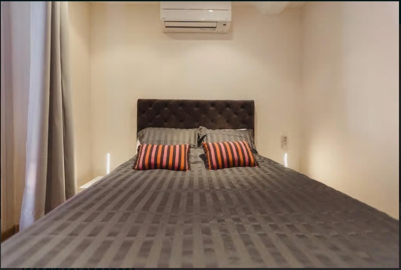 Renting - Colonna - Place In Old Town Appartement Nice